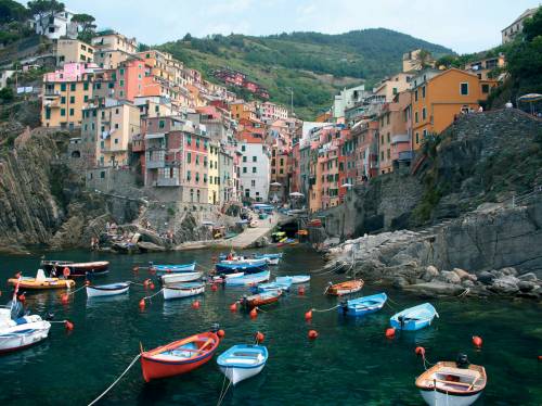 Деревня Риомаджоря, Cinque Terre, Италия